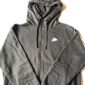 [SOLD] Nike Sportswear Club Fleece Full-Zip Hoodie